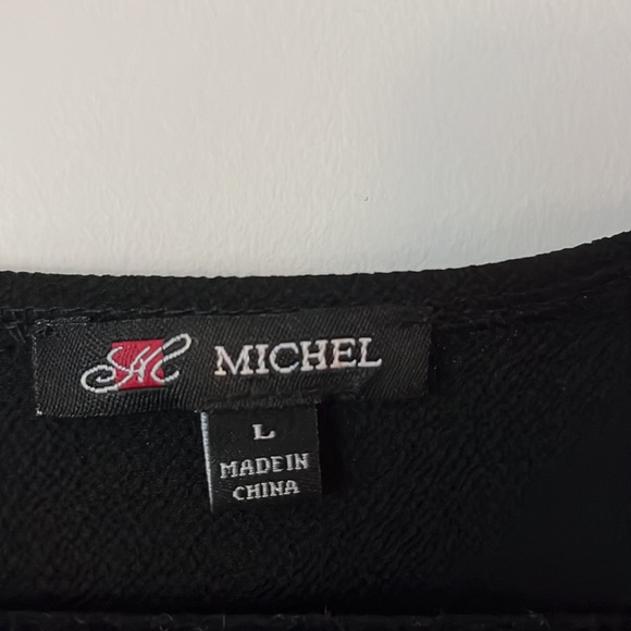 Large Black Camisol - Picture 3 of 4